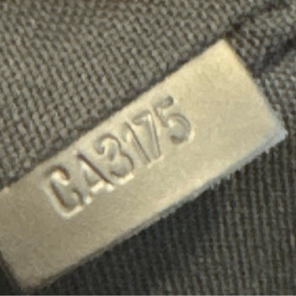 LOUIS VUITTON Damier Graphite MM Messenger Bag - Picture 12 of 13